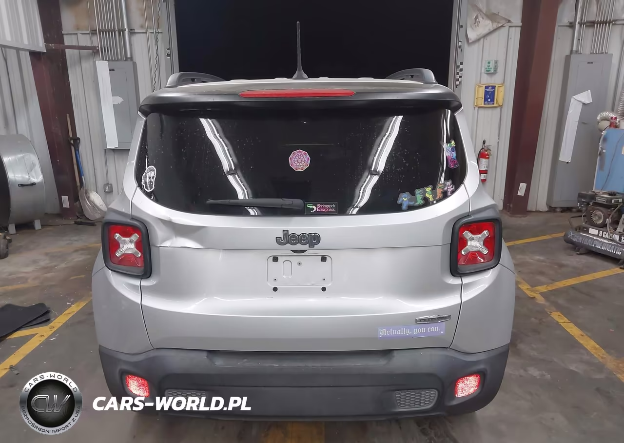2015 Jeep Renegade Latitude VIN:ZACCJABT4FPC12264 - 16
