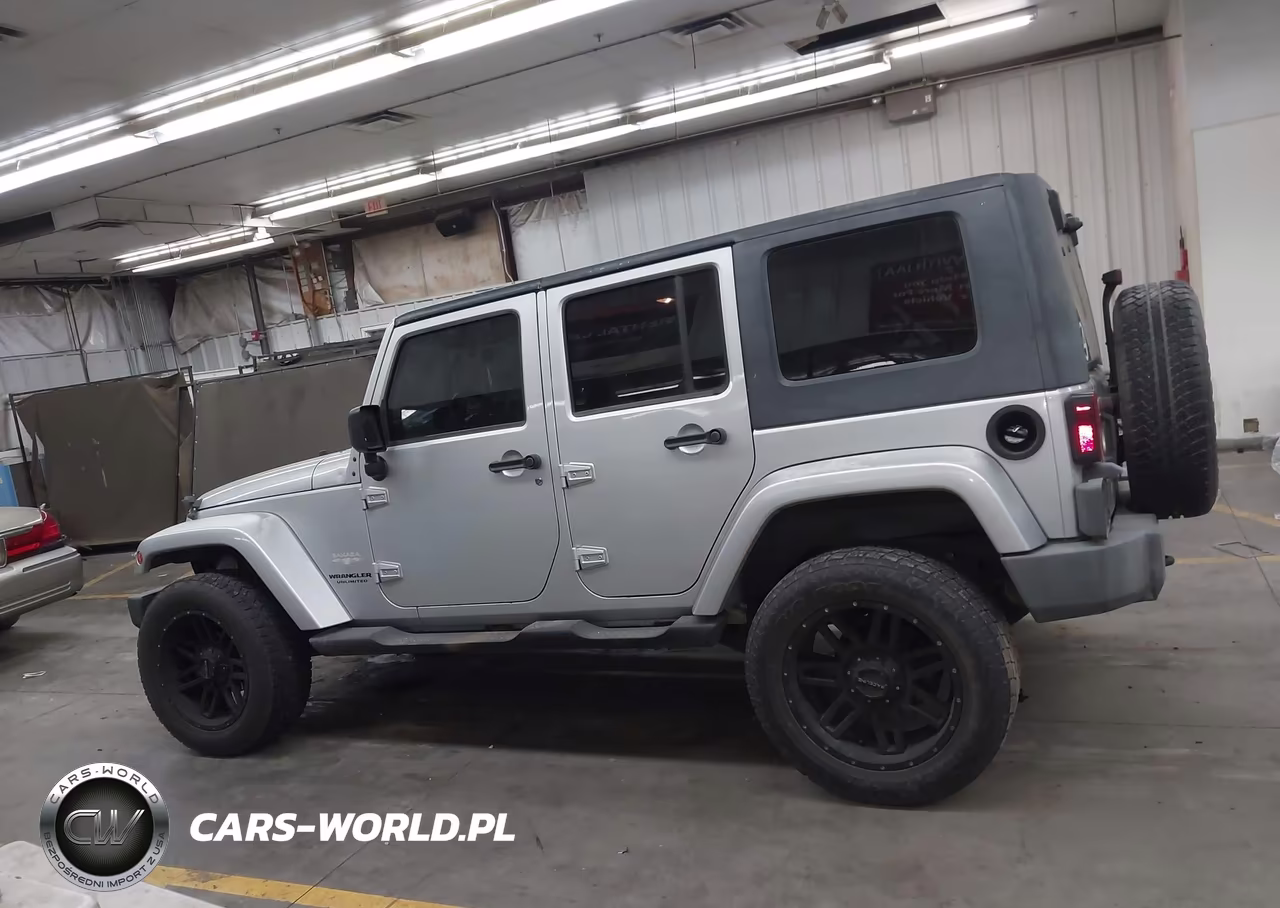 2007 Jeep Wrangler Unlimited Sahara VIN:1J4GB59167L157021 - 15