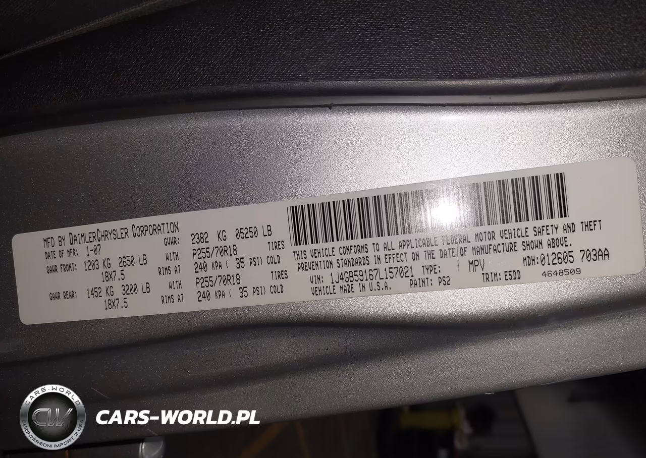2007 Jeep Wrangler Unlimited Sahara VIN:1J4GB59167L157021 - 9