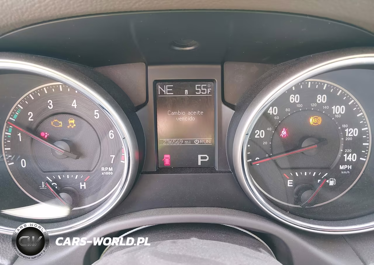 2011 Jeep Grand Cherokee Laredo VIN:1J4RR4GG0BC597959 - 7