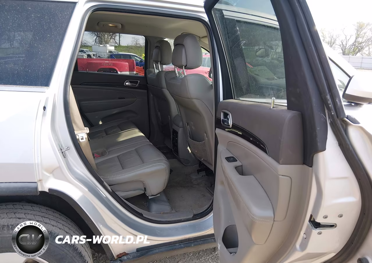 2011 Jeep Grand Cherokee Laredo VIN:1J4RR4GG0BC597959 - 8