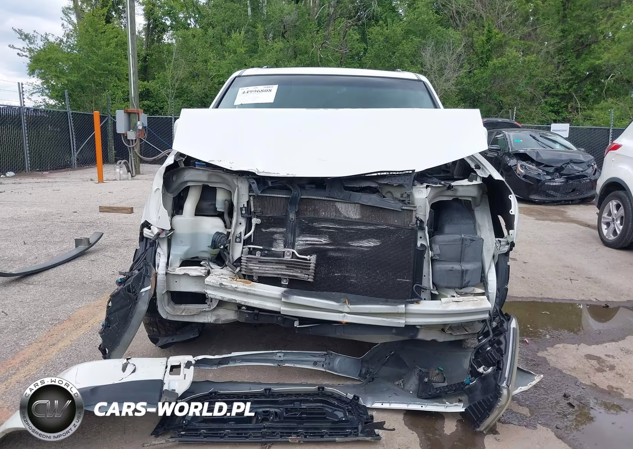 2011 Honda Pilot Touring VIN:5FNYF4H96BB069288 - 13