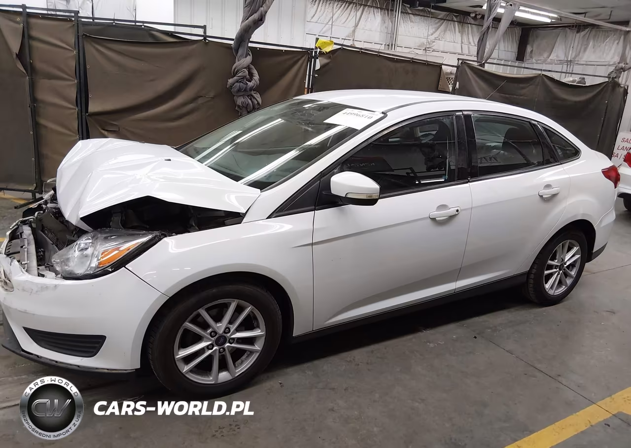 2017 Ford Focus Se VIN:1FADP3F25HL315402 - 14