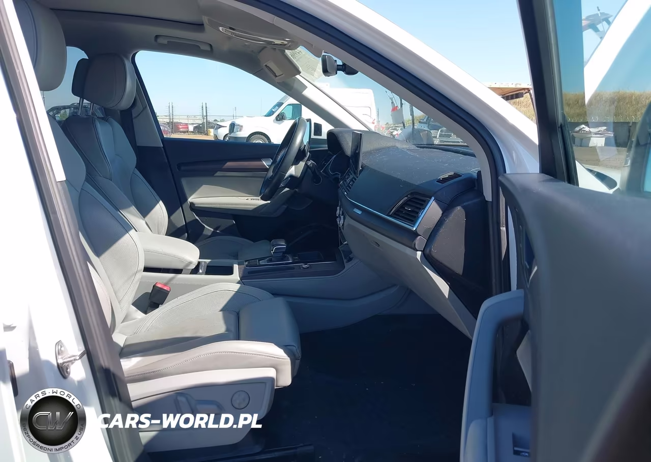 2022 Audi Q5 Premium Plus 55 Tfsi E S Line Quattro S Tronic VIN:WA1E2AFY4N2009261 - 5
