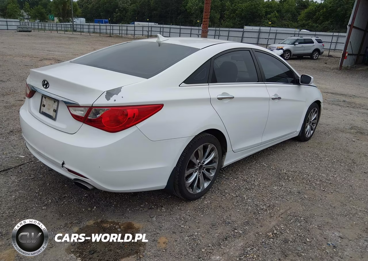 2011 Hyundai Sonata Se VIN:5NPEC4AC6BH079726 - 4