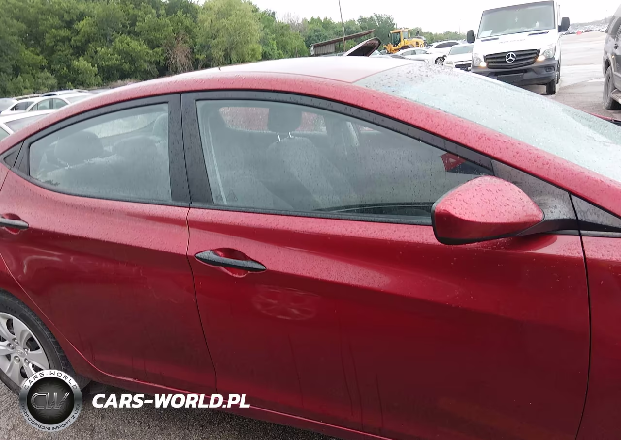 HYUNDAI ELANTRA SE VIN:5NPDH4AE9GH781500 - 13
