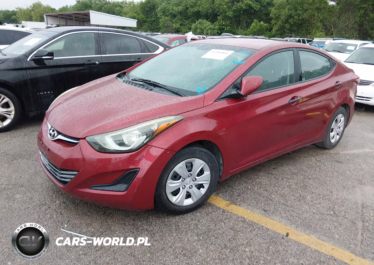 HYUNDAI ELANTRA SE VIN:5NPDH4AE9GH781500 - 2
