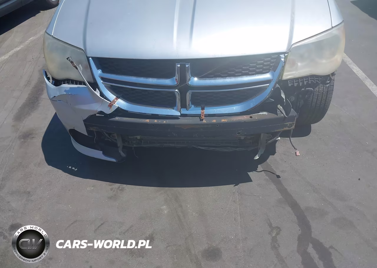 2012 Dodge Grand Caravan Crew VIN:2C4RDGDG4CR328219 - 6