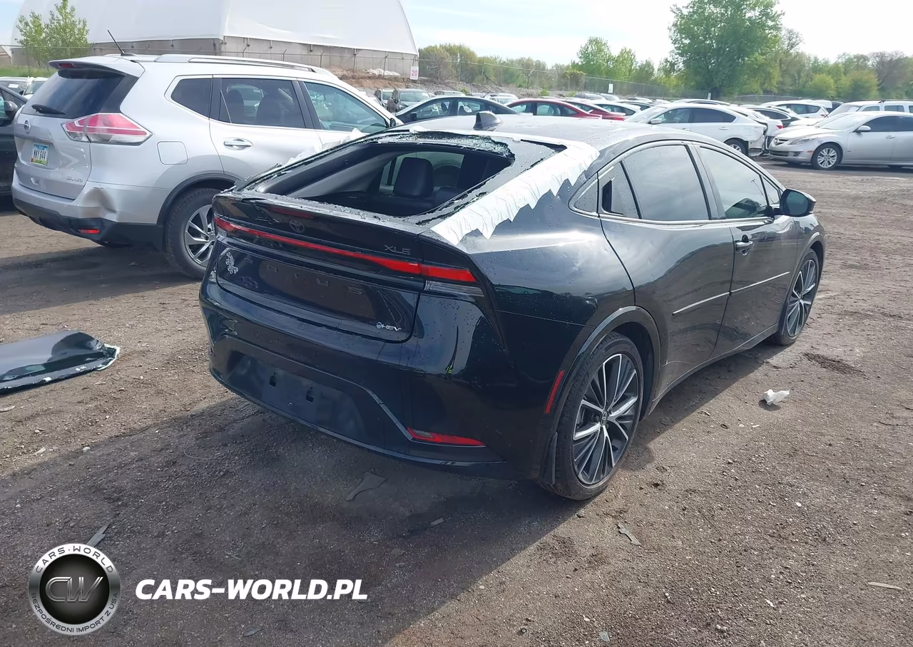 2024 Toyota Prius Xle VIN:JTDACAAU7R3041935 - 4