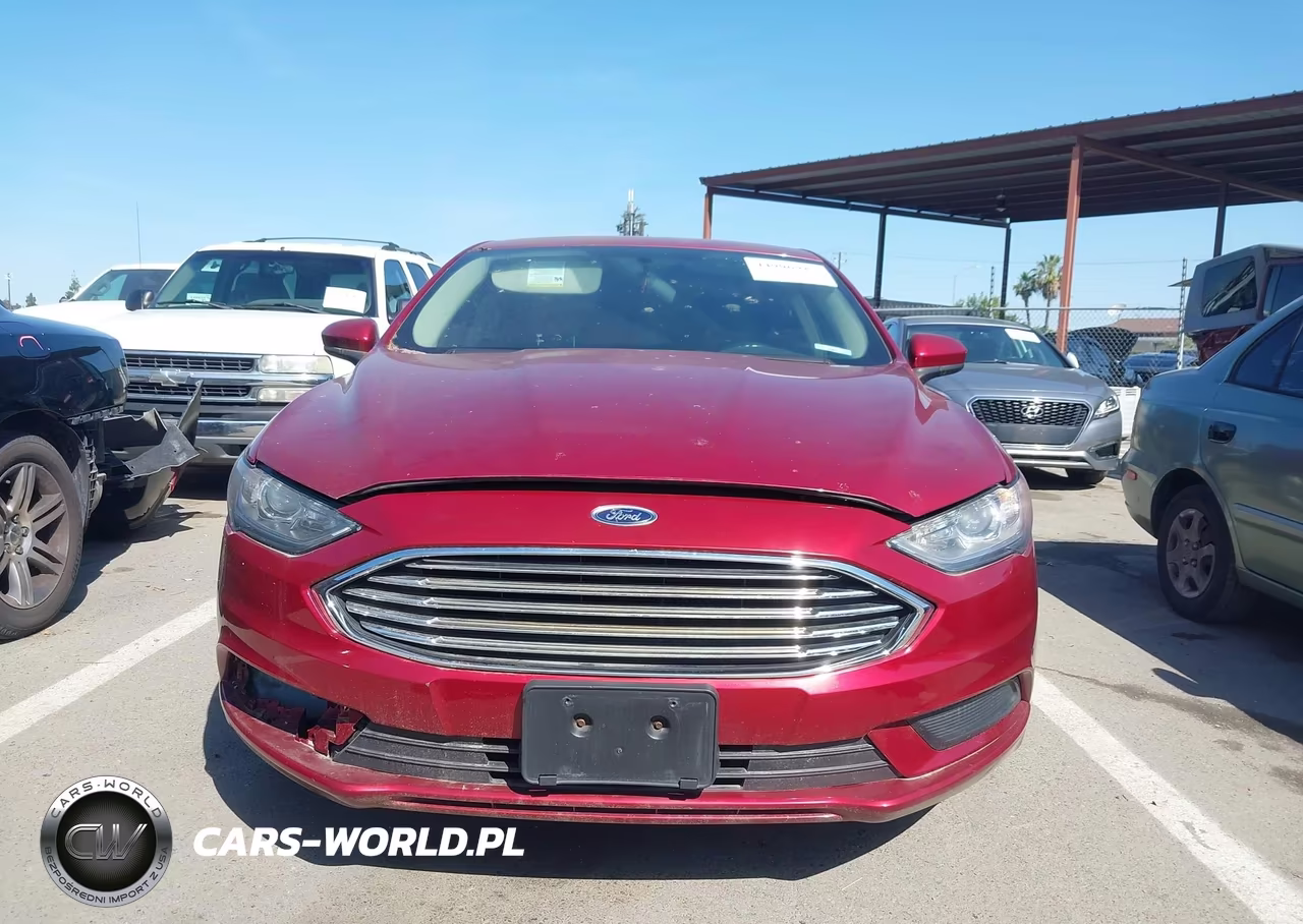 2018 Ford Fusion S VIN:3FA6P0G7XJR277741 - 12