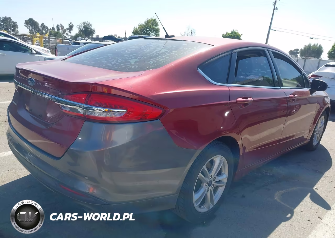 2018 Ford Fusion S VIN:3FA6P0G7XJR277741 - 4