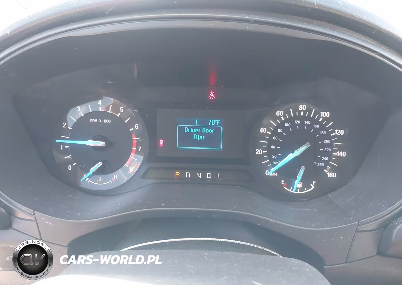 2018 Ford Fusion S VIN:3FA6P0G7XJR277741 - 7