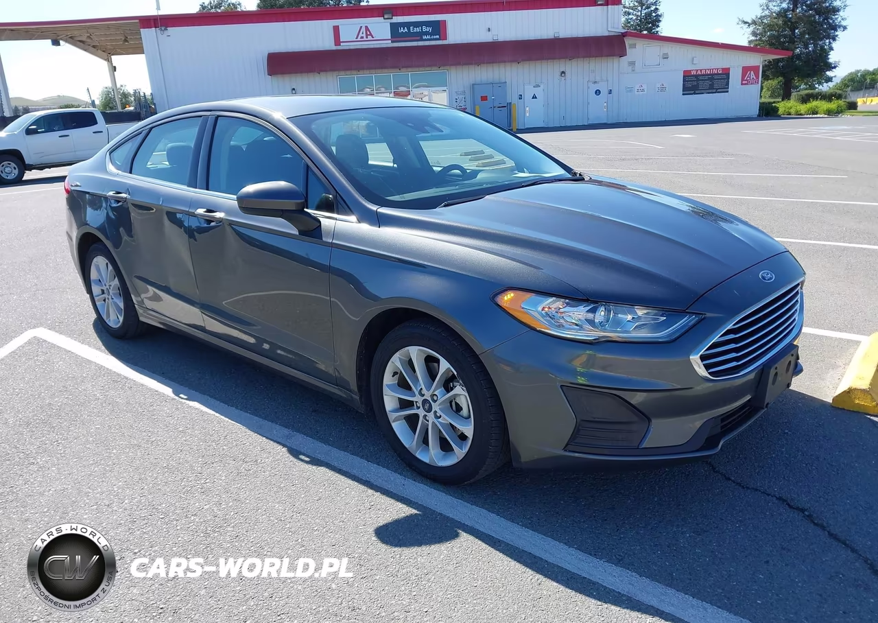 2020 Ford Fusion Hybrid Se