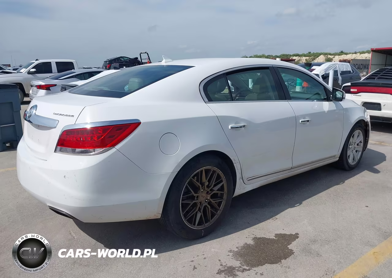 2013 Buick Lacrosse Leather Group VIN:1G4GC5E35DF138475 - 4