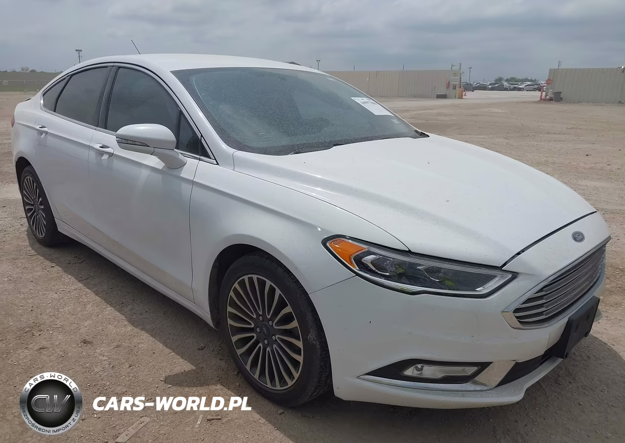 2017 Ford Fusion Titanium – zdjęcie 1 z 17
