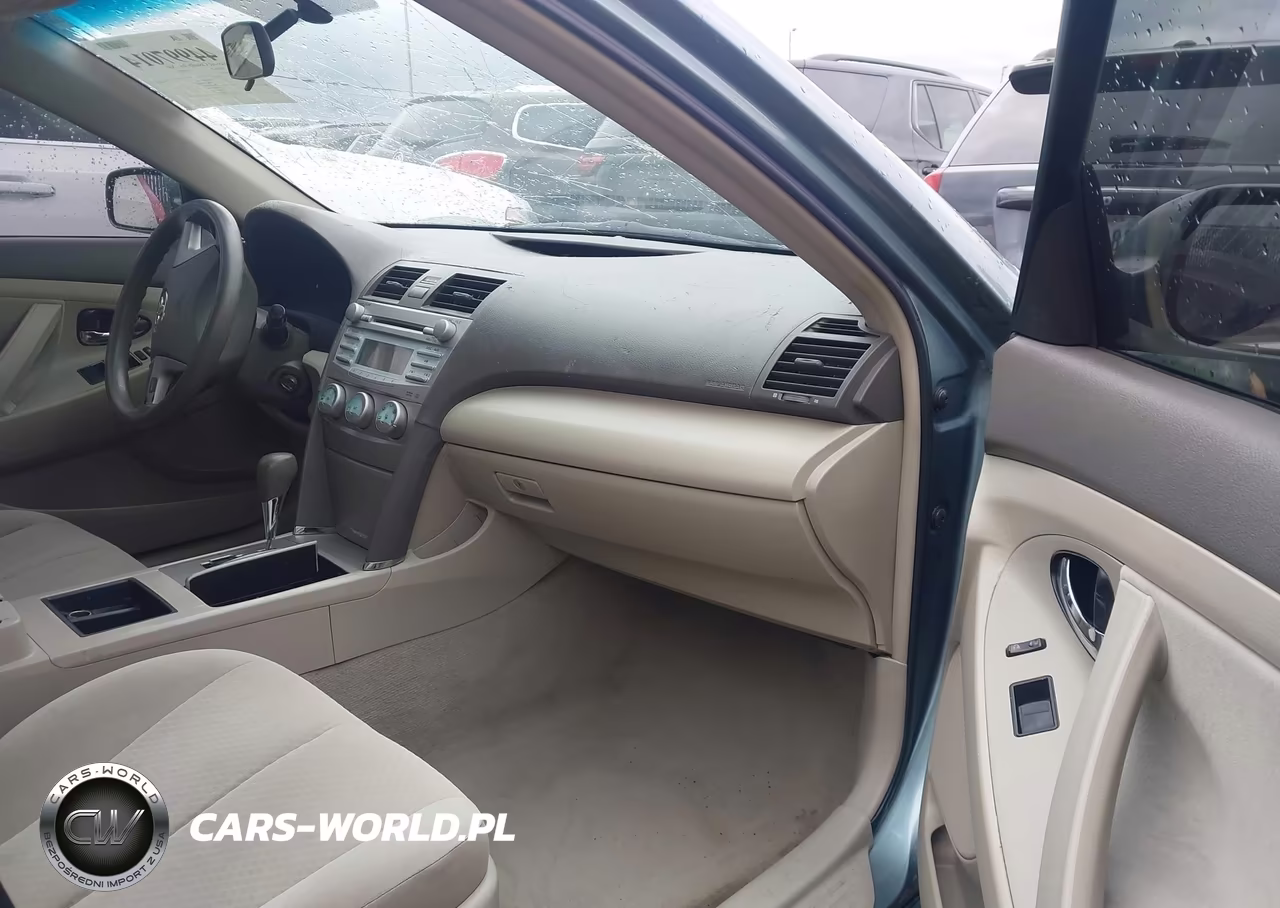 2009 Toyota Camry Le VIN:4T1BE46K19U818137 - 5