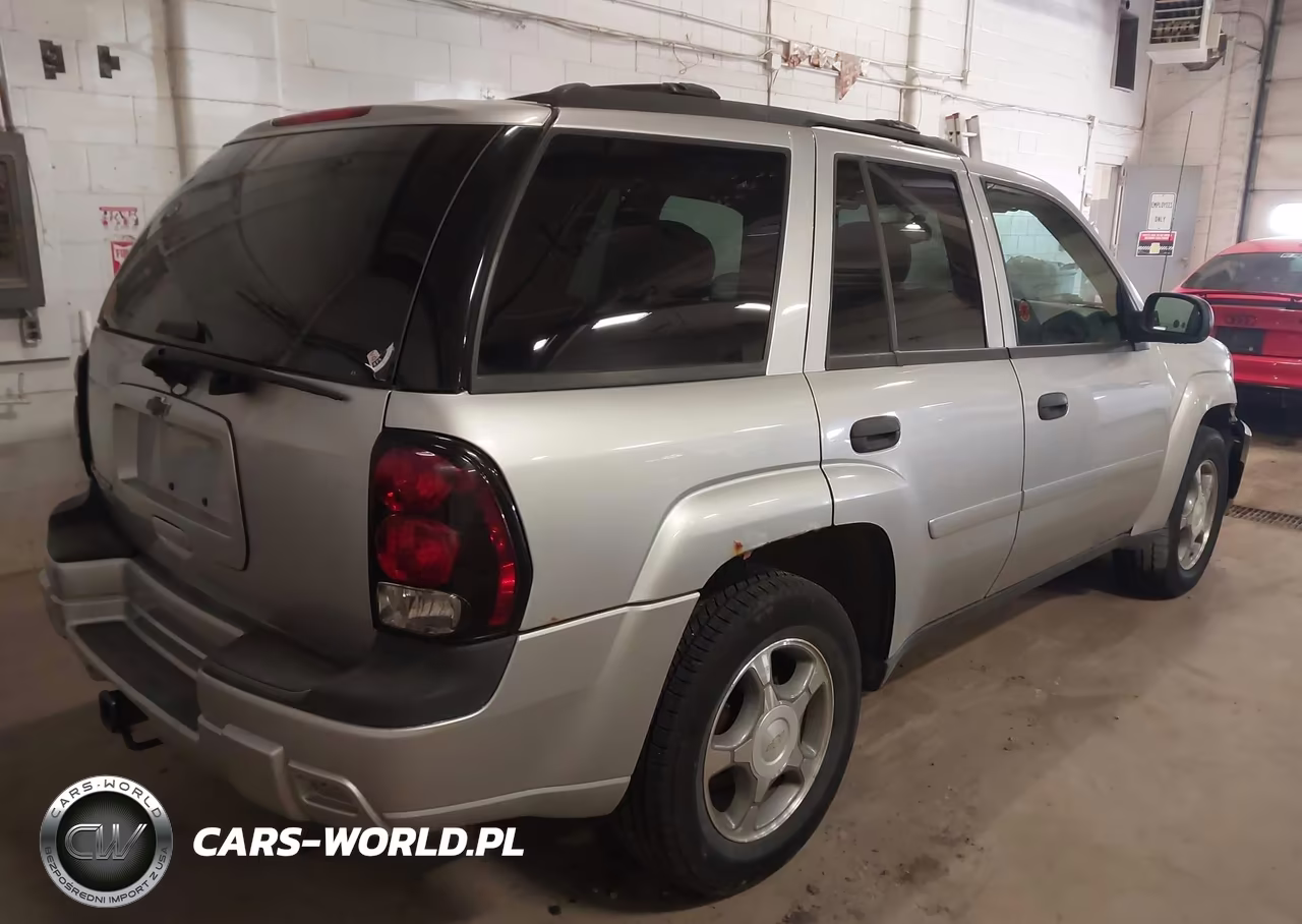 2008 Chevrolet Trailblazer Fleet VIN:1GNDT13S282198292 - 4