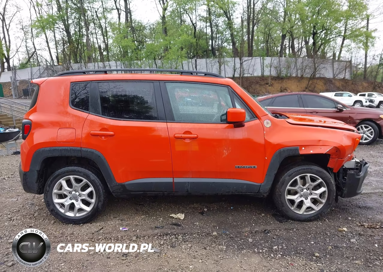 2017 Jeep Renegade Latitude 4X4 VIN:ZACCJBBB9HPG03622 - 13
