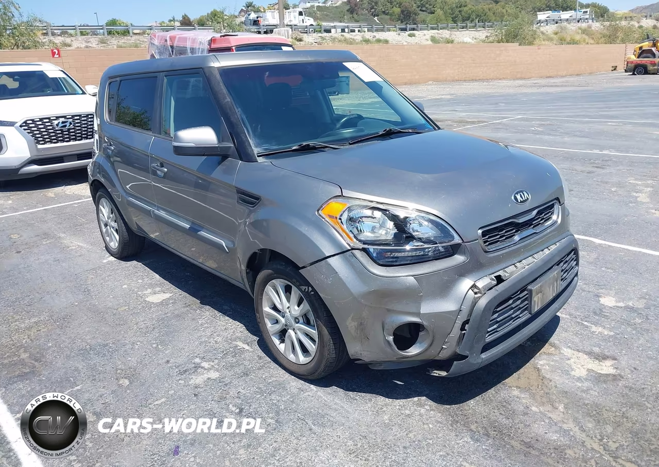 2013 Kia Soul +