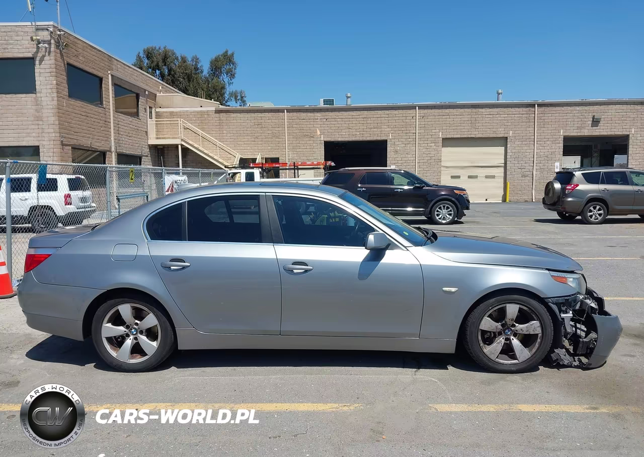2007 BMW 530I VIN:WBANE73547CM46584 - 13