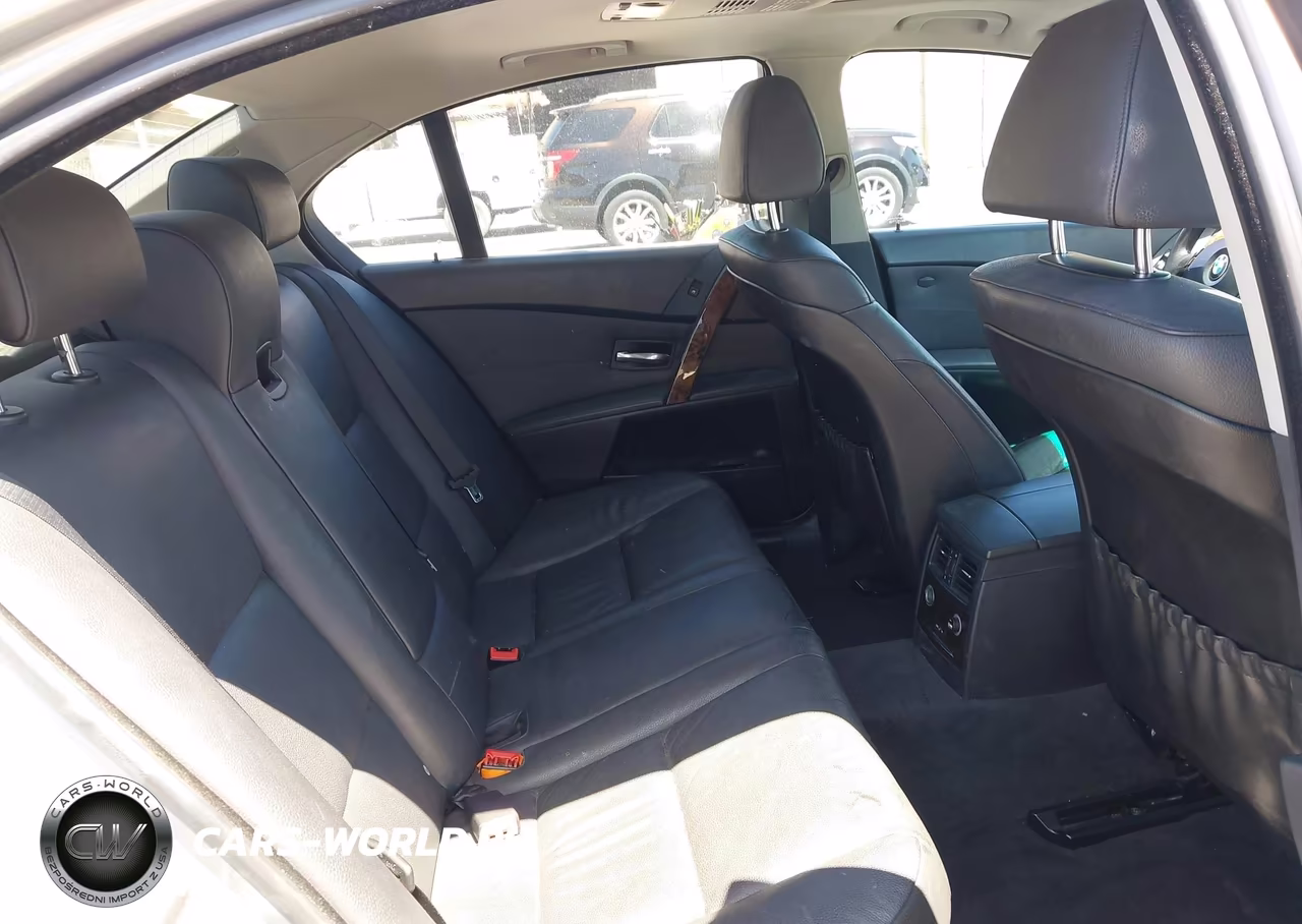2007 BMW 530I VIN:WBANE73547CM46584 - 8