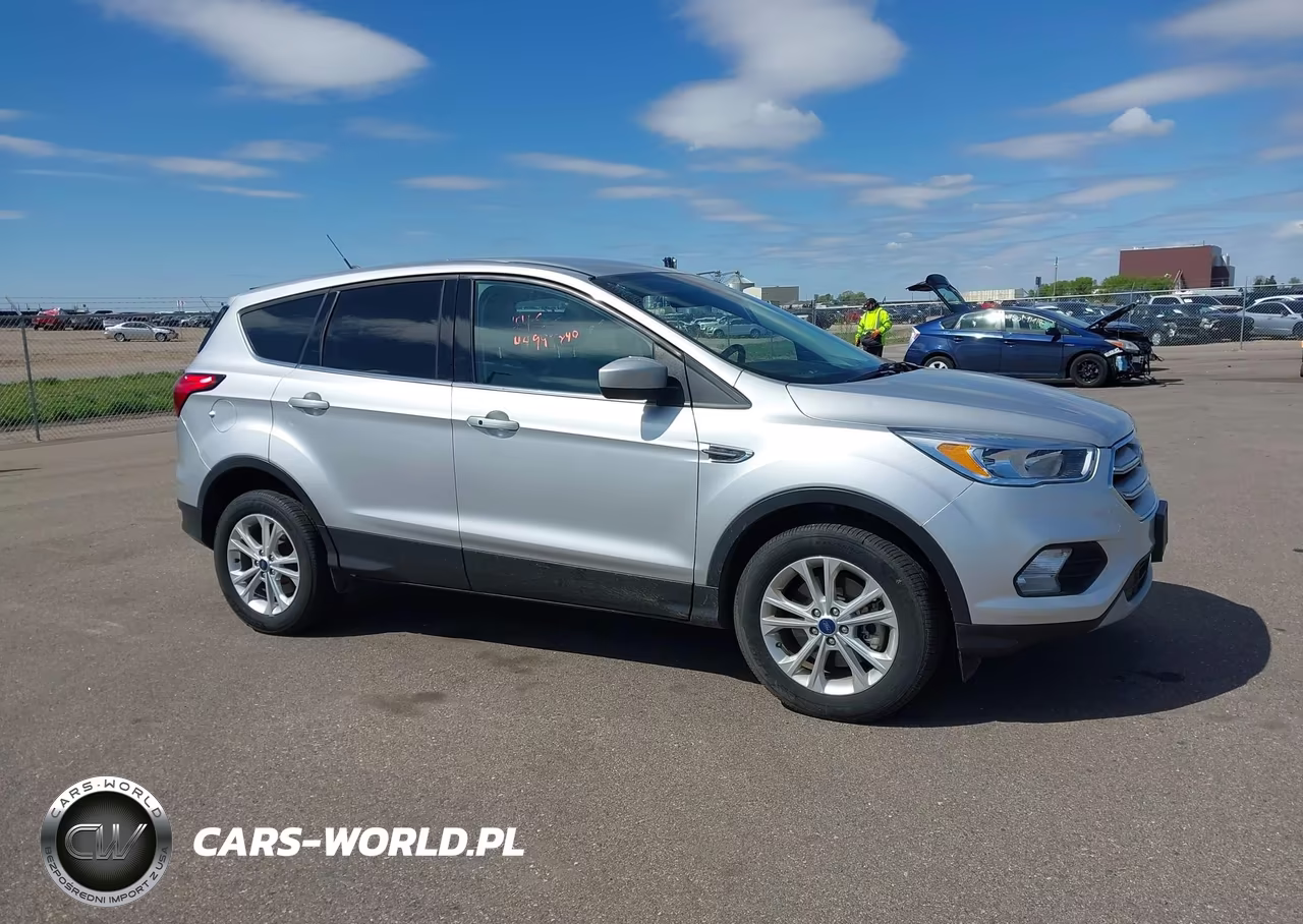 2019 Ford Escape Se VIN:1FMCU9G91KUC08566 - 13