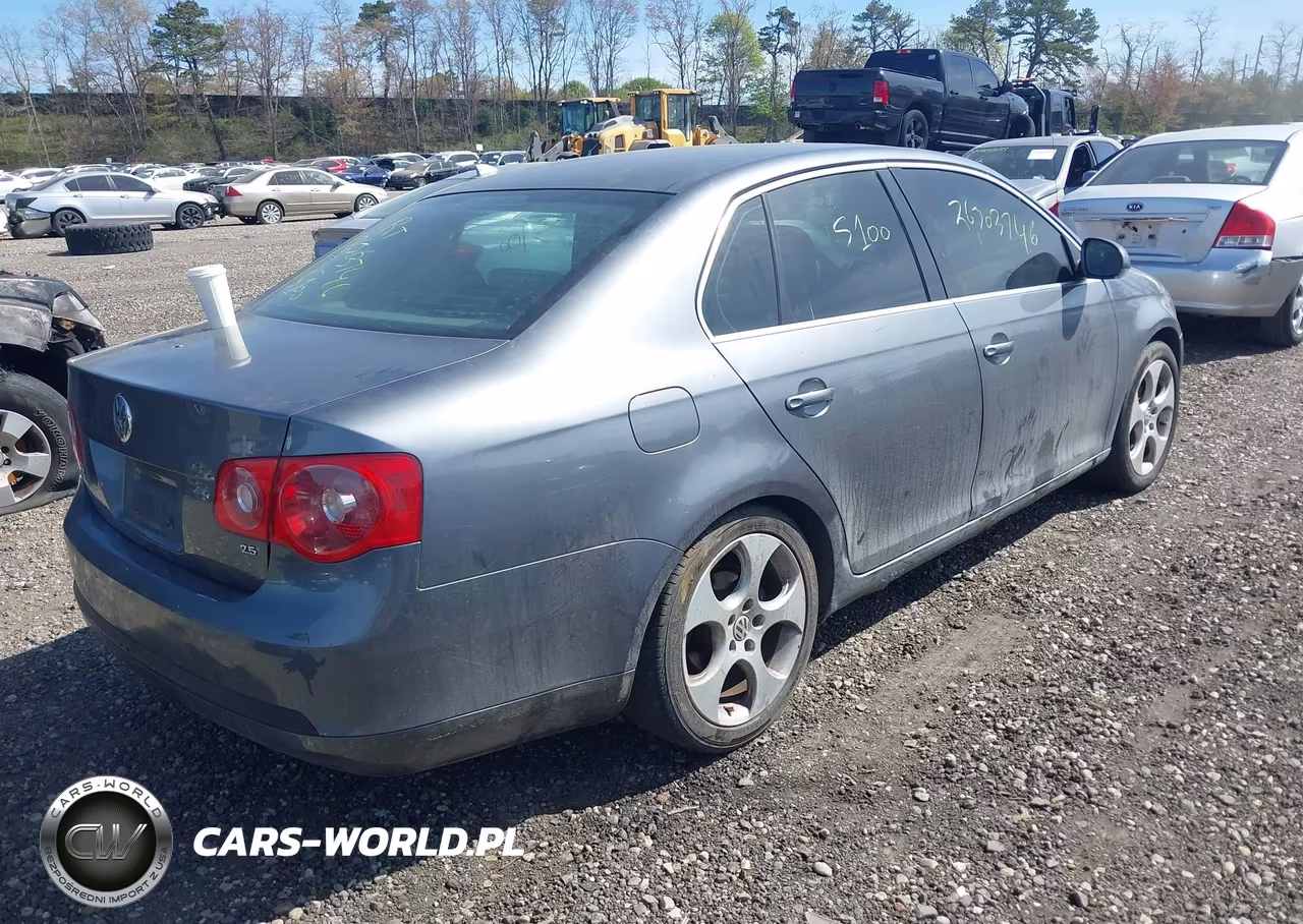 2005 Volkswagen Jetta 2.5 VIN:3VWSG71K75M634629 - 4