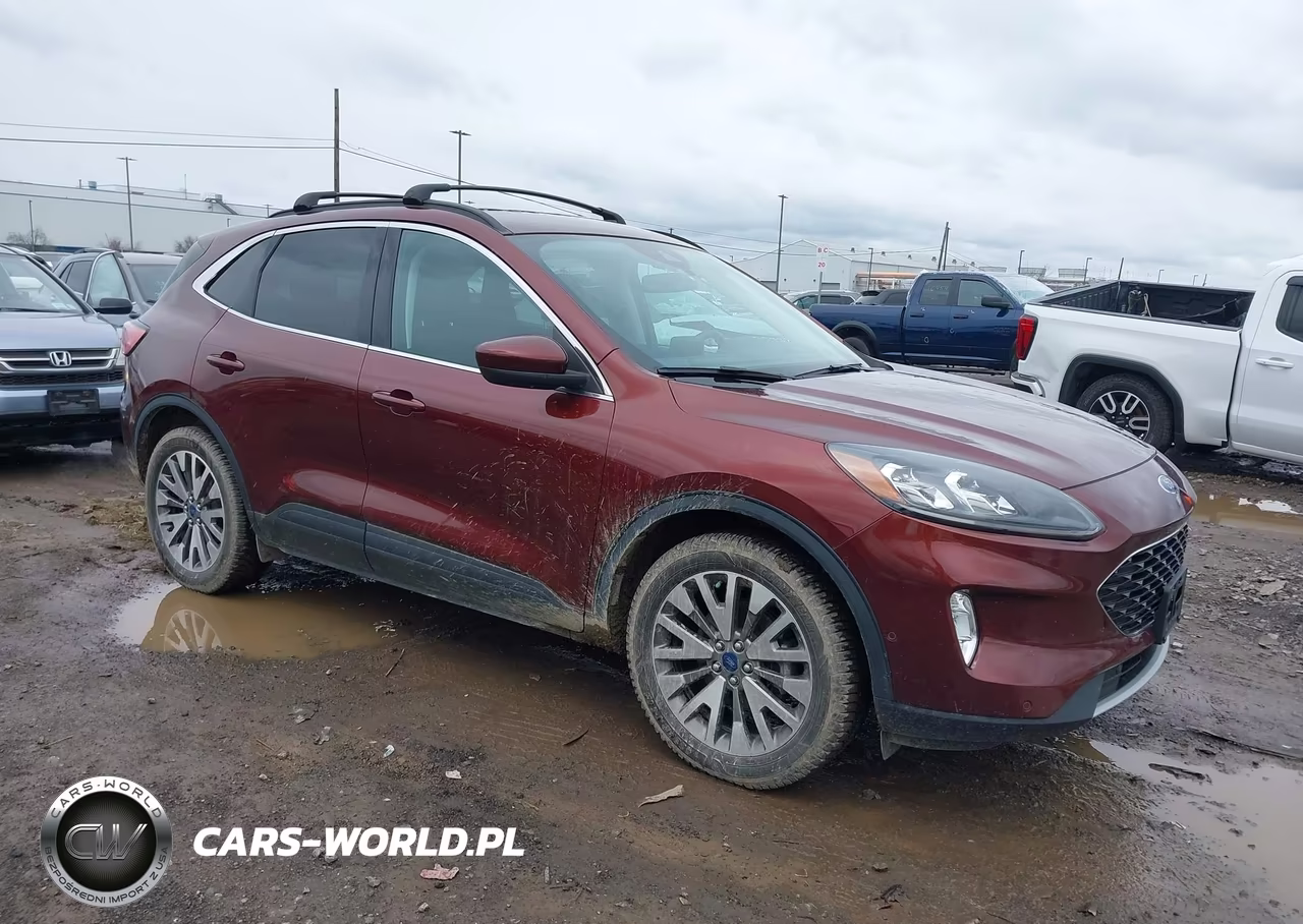 2021 Ford Escape Titanium