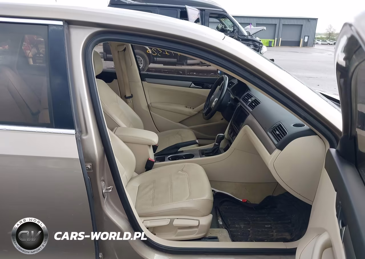 2015 Volkswagen Passat 2.0L Tdi Se VIN:1VWBV7A35FC039313 - 5