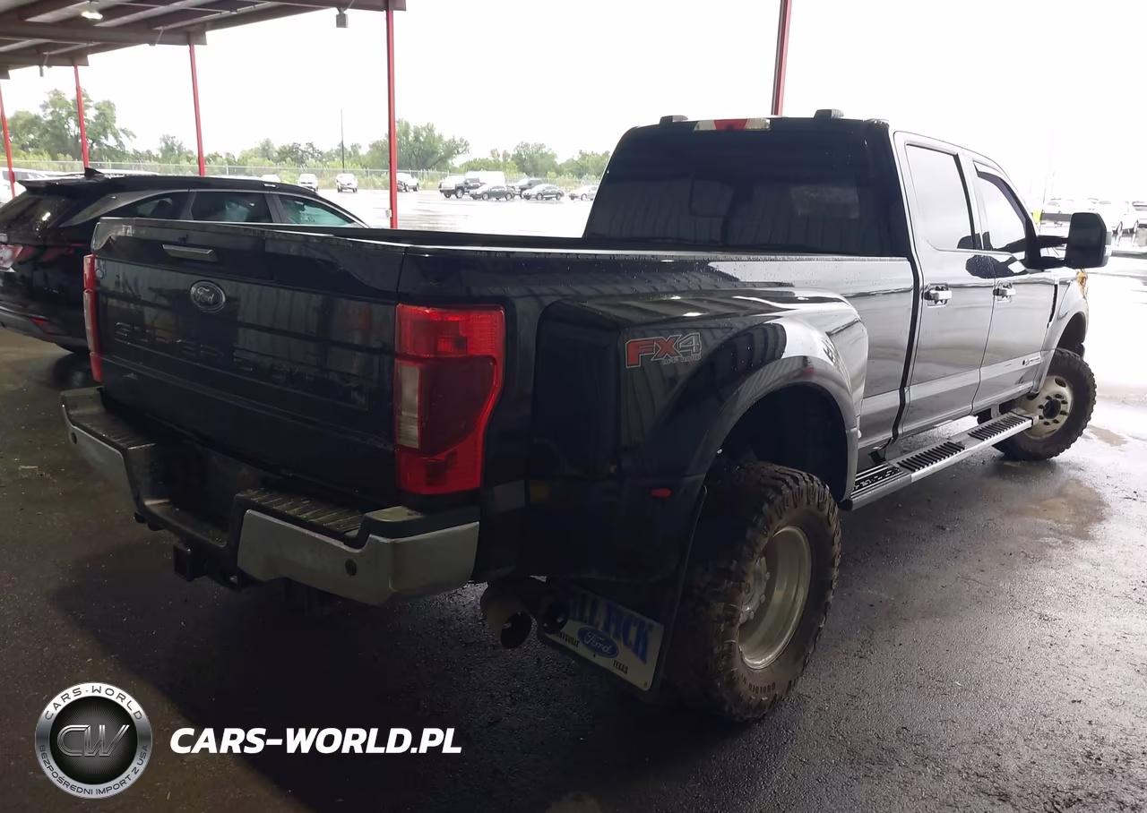 2020 Ford F-350 Xlt VIN:1FT8W3DT5LED32160 - 4