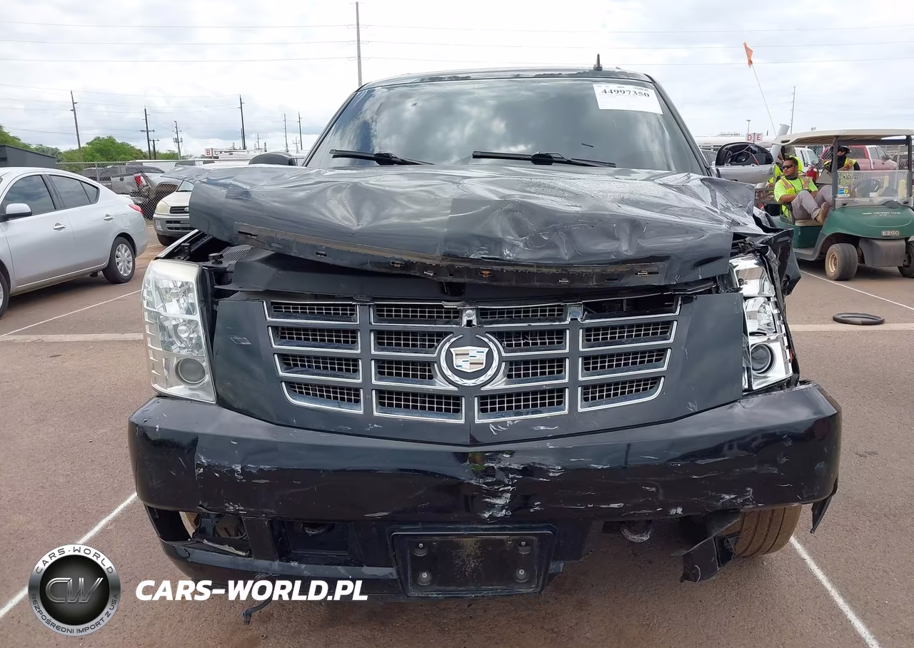 2011 Cadillac Escalade Standard VIN:1GYS3AEF6BR134801 - 6
