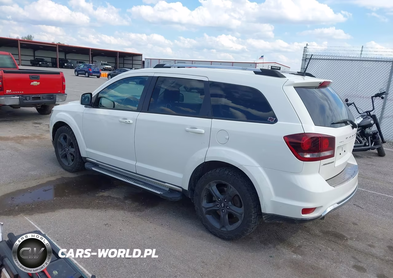 2019 Dodge Journey Crossroad VIN:3C4PDCGG2KT707548 - 3