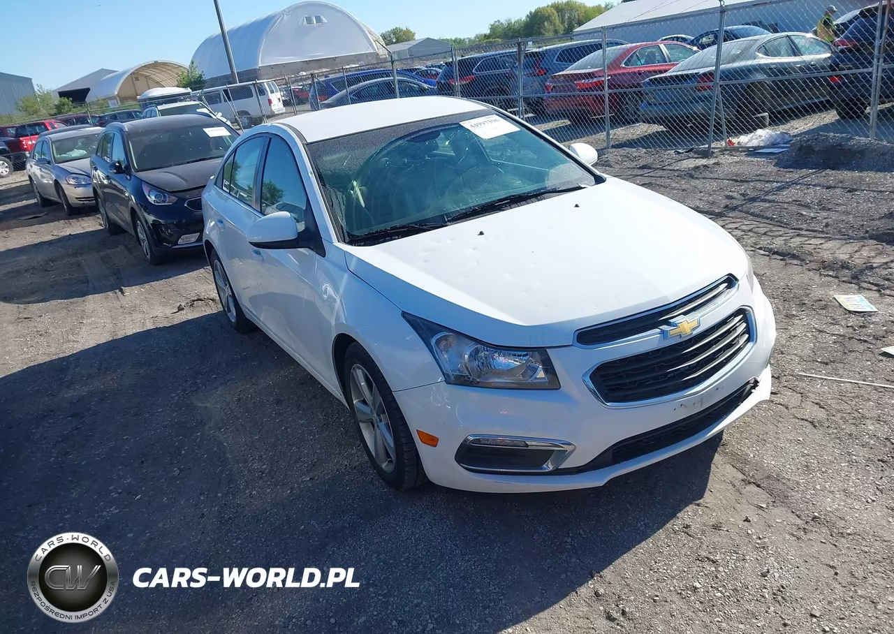 2015 Chevrolet Cruze 2Lt Auto – zdjęcie 1 z 16