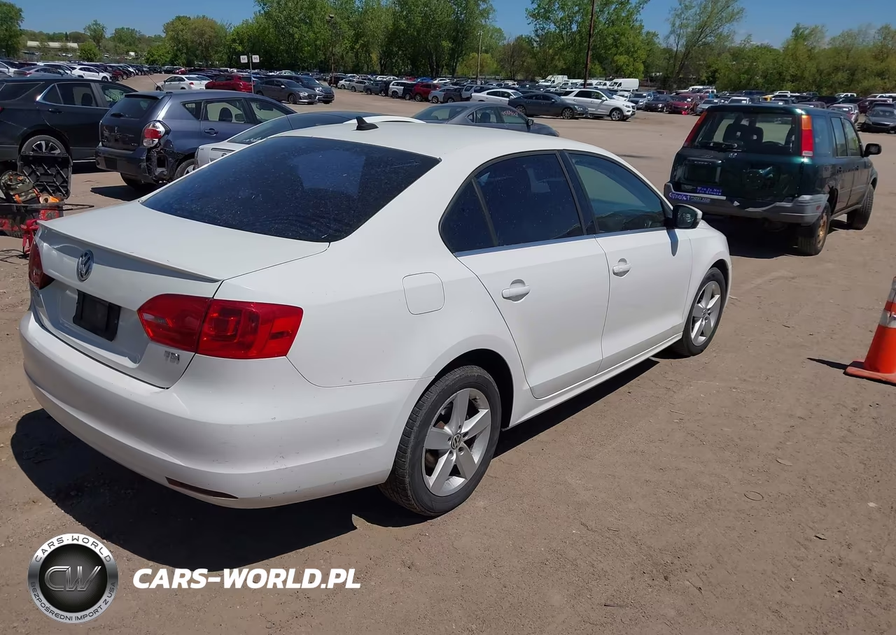 2012 Volkswagen Jetta 2.0L Tdi VIN:3VWLL7AJ0CM008571 - 4