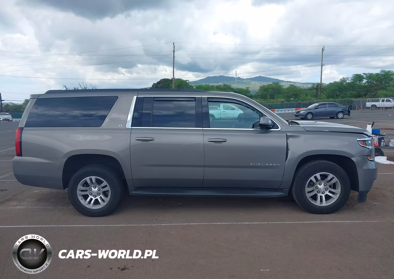 2019 Chevrolet Suburban Lt VIN:1GNSKHKC5KR403101 - 13