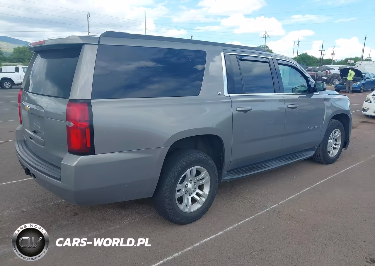 2019 Chevrolet Suburban Lt VIN:1GNSKHKC5KR403101 - 4