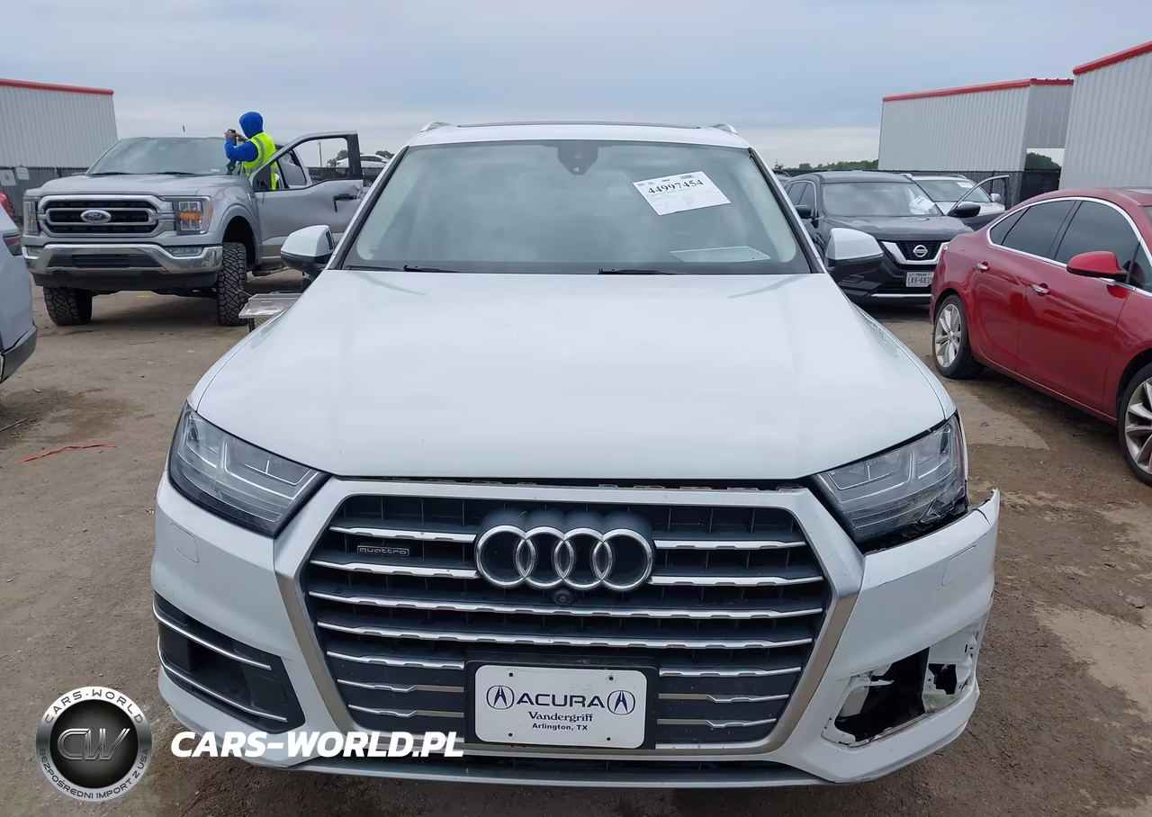 2018 Audi Q7 2.0T Premium VIN:WA1LHAF78JD050780 - 12