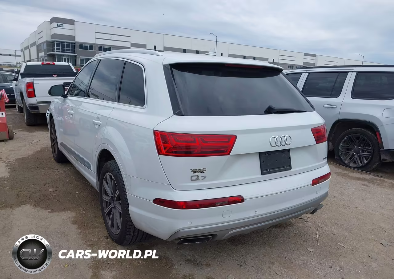 2018 Audi Q7 2.0T Premium VIN:WA1LHAF78JD050780 - 3