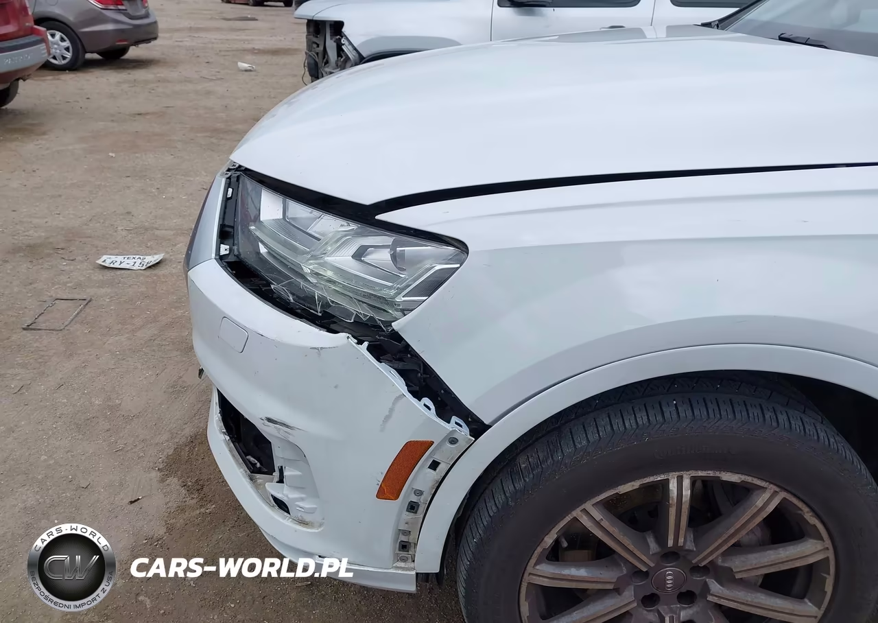 2018 Audi Q7 2.0T Premium VIN:WA1LHAF78JD050780 - 6