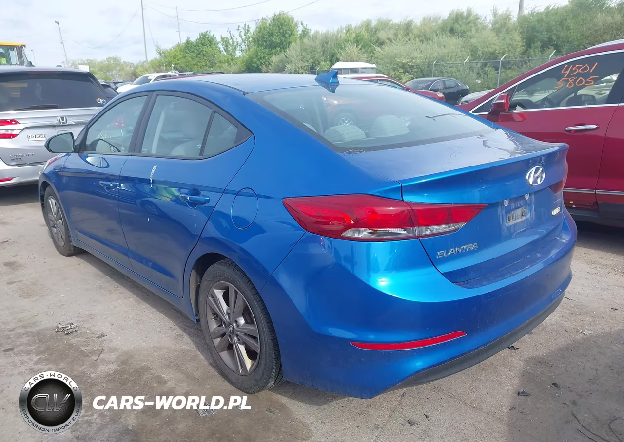 2018 Hyundai Elantra Sel VIN:5NPD84LF1JH341476 - 3