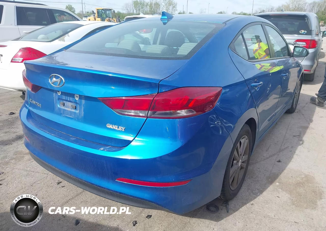 2018 Hyundai Elantra Sel VIN:5NPD84LF1JH341476 - 4
