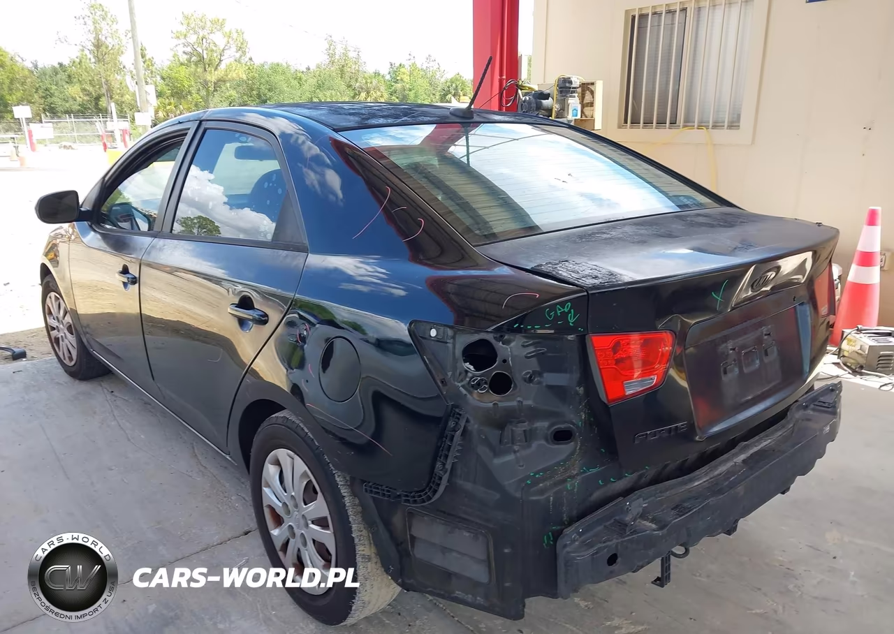 2012 Kia Forte Lx VIN:KNAFT4A21C5518597 - 3