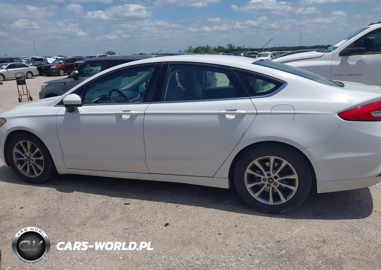 2017 Ford Fusion Se VIN:3FA6P0HD7HR194962 - 14