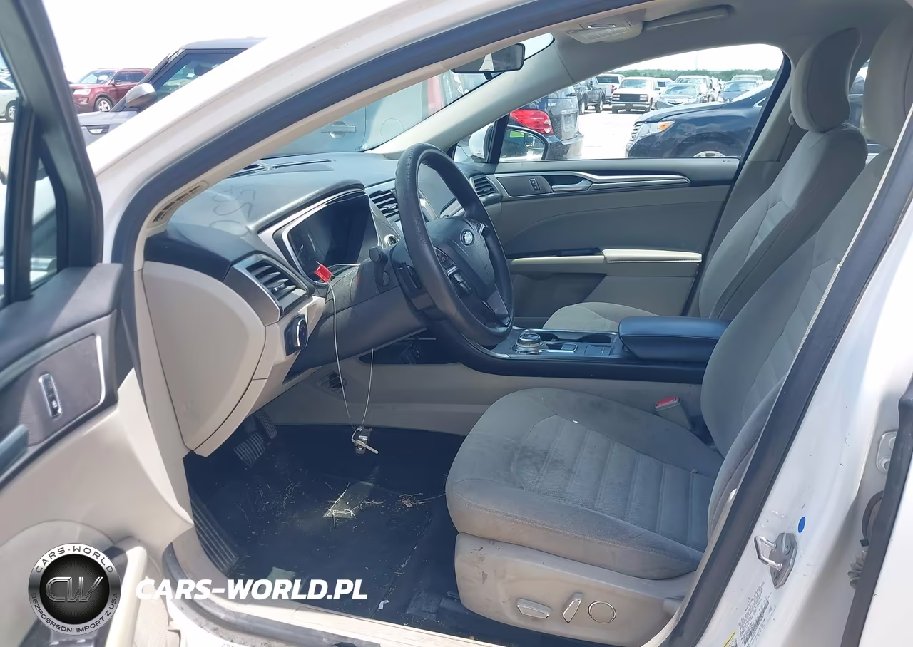 2017 Ford Fusion Se VIN:3FA6P0HD7HR194962 - 17