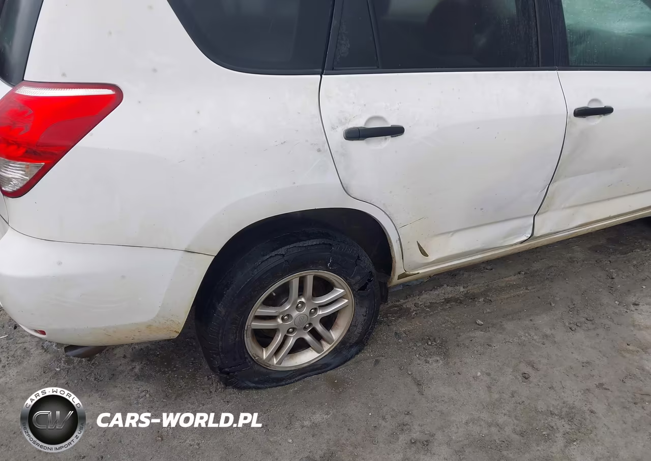 2006 Toyota Rav4 VIN:JTMZD33V666012048 - 13