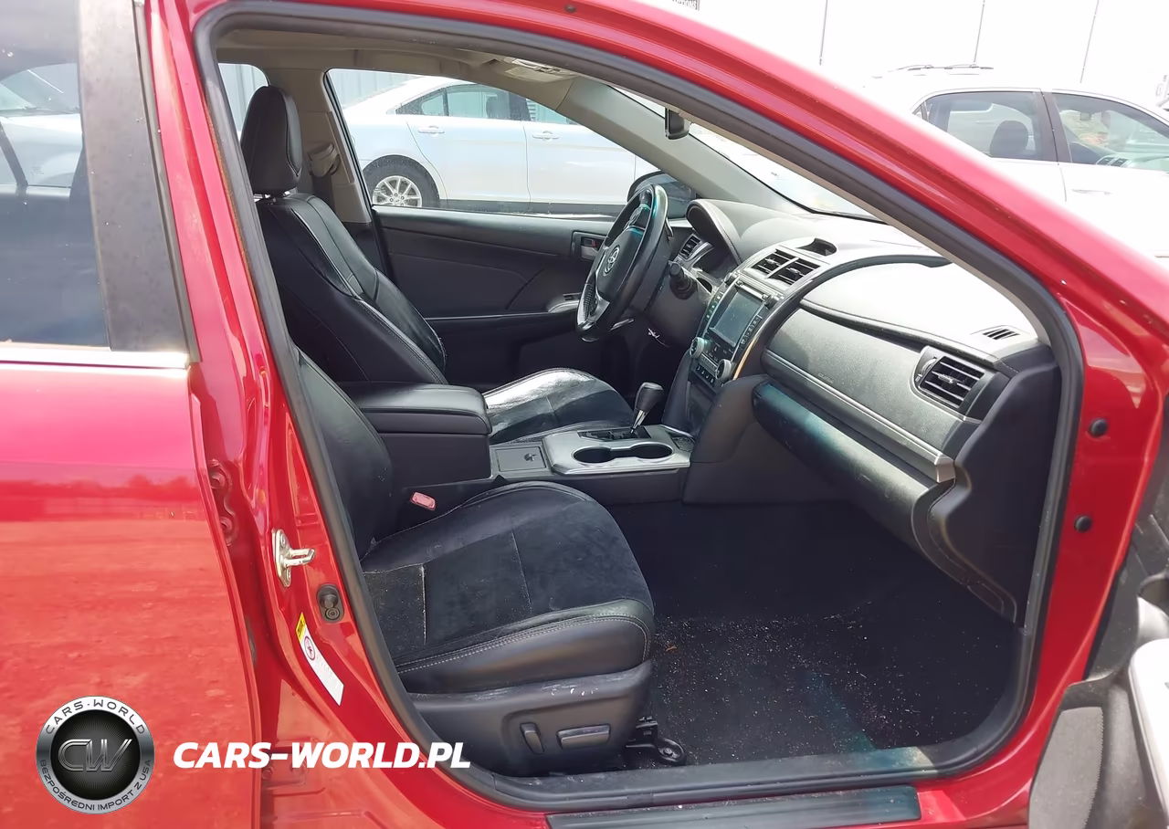2014 Toyota Camry Se VIN:4T1BF1FK3EU823698 - 5