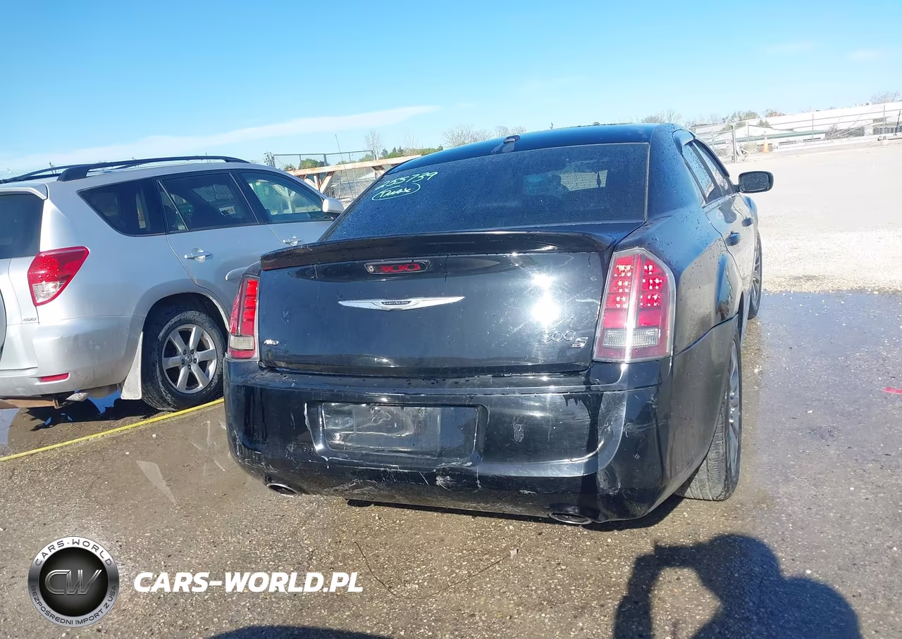 2014 Chrysler 300 300S VIN:2C3CCAGG6EH255739 - 16