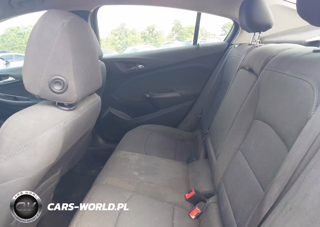 2017 Chevrolet Cruze Lt Auto VIN:1G1BE5SM5H7123747 - 8