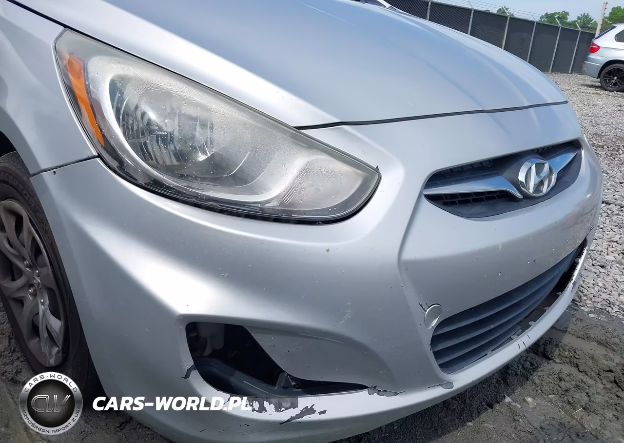 2013 Hyundai Accent Gls VIN:KMHCT4AE4DU408193 - 12