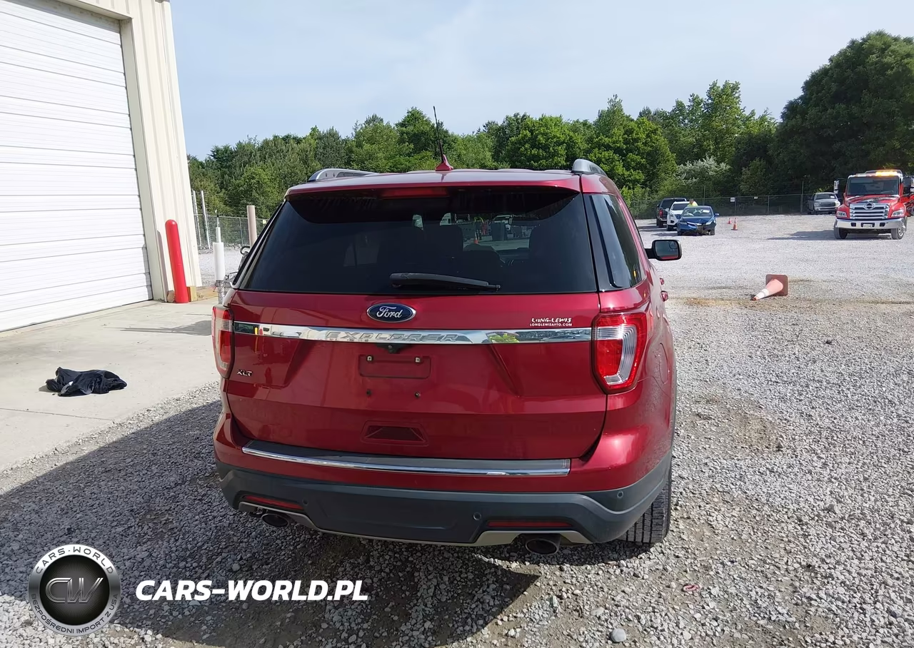 2018 Ford Explorer Xlt VIN:1FM5K7D89JGB26452 - 16